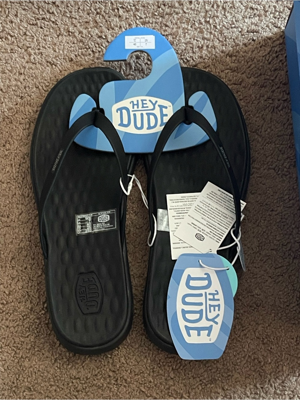 NIB.   Size 9 Hey Dude, Maui Women's Flip Flop Sandals. Sold Out